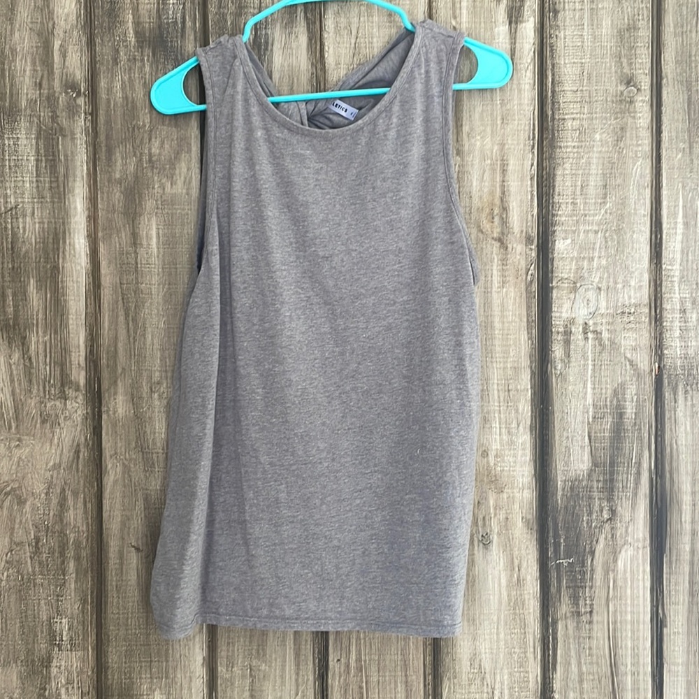 Fabletics XL twisted back tank